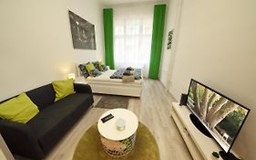 Erezd Magad Otthon Budapest Sziveben